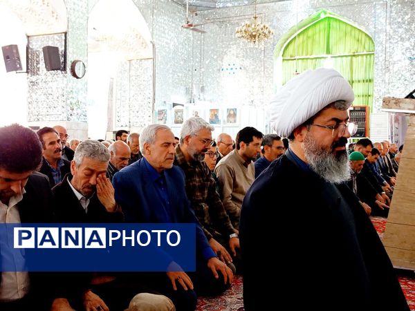 نماز جمعه در کاشمر