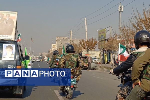 کاروان نمادین ورود حضرت امام خمینی(ره) به میهن اسلامی