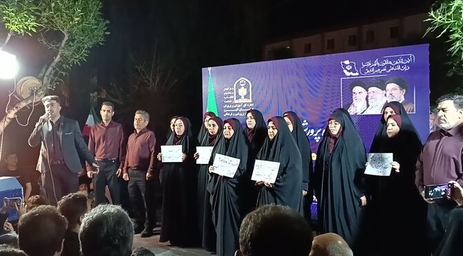 رجزخوانی دانش‌آموزان البرزی در شصت و دومین شب دفاع از ایران