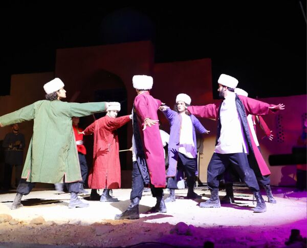 نمایش بزرگ بومی میدانی «سرزمین خورشید» در خراسان شمالی 