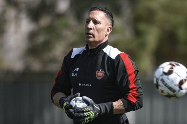 مربی خارجی پرسپولیس به تهران آمد