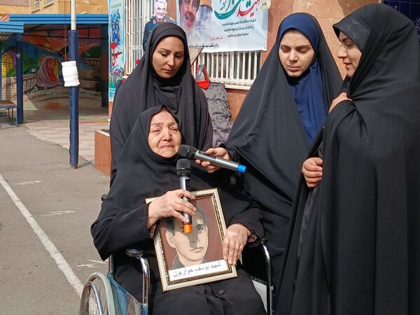 جشن عاطفه‌ها در منطقه ۱۶