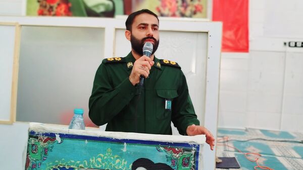 دانش‌آموزان در تریبون آزاد، نقدهای خود را به مسئولان مطرح کردند