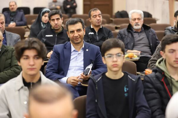 آیین بهره‌برداری از پروژه‌های عمرانی مرکز آموزشی استعدادهای درخشان شهید مدنی تبریز