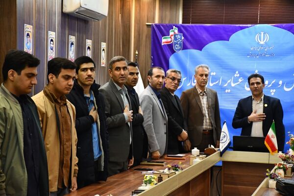 جلسه دانش‌آموزان نخبه عشایر فارس در طرح بنیاد پروفسور مهبودی