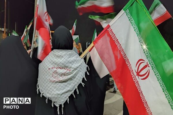 جوشش غیرت انقلابی مردم شهر بار در  اجتماعات شبانه