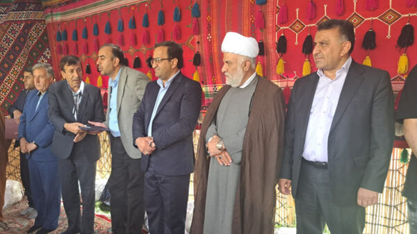تقدیر از معلمان نمونه مناطق عشایری