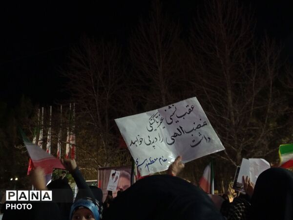 مارا از شهادت نترسانید؛ ما کفن پوش هستیم