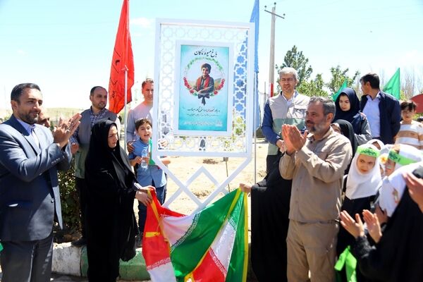 احداث باغ میوه به یاد شهید دانش‌آموز «ماکان نصیری»