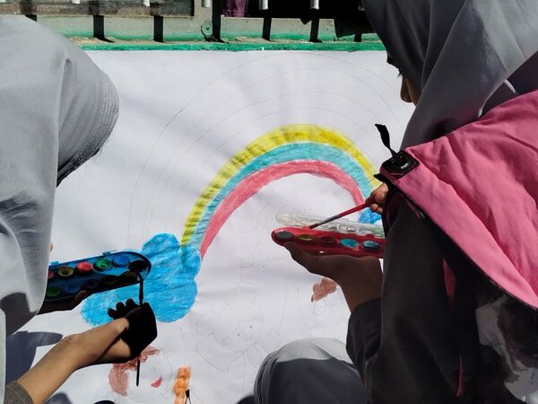 جشنواره روز جهانی کودک در دبستان شهید نجفی فدافن