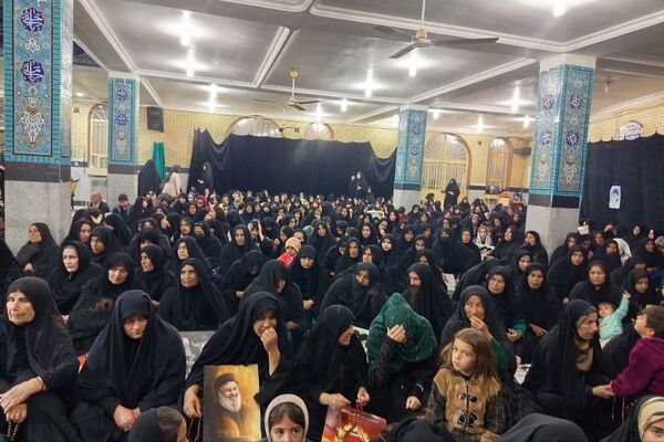 اجتماع بزرگ مردم قلعه رئیسی در پی شهادت رهبر معظم انقلاب 