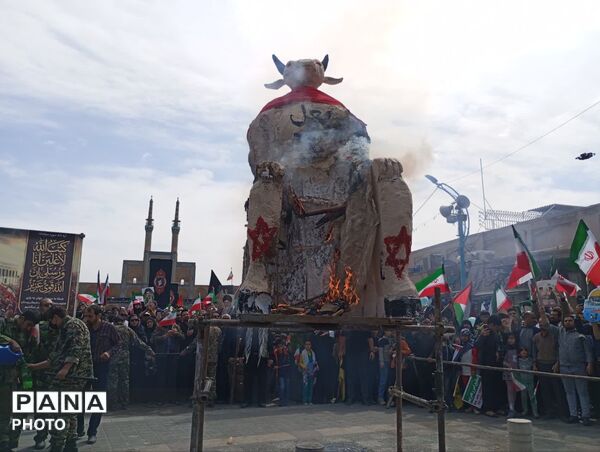 راهپیمایی روز قدس در شهر جهانی یزد