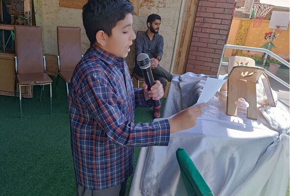  مراسم مصباح الهدی با محوریت امام سجاد (ع) در دبستان علامه طباطبایی پیشوا
