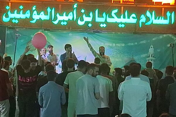 حال و هوای کافه شهدا در شب میلاد نبی اکرم(ص) و امام جعفر صادق (ع)
