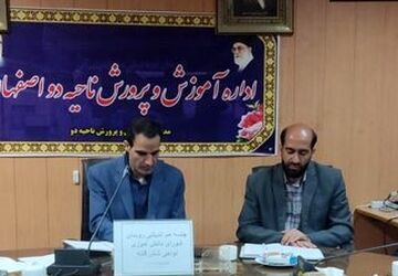 شورای دانش‌آموزی زمینه‌ساز نسلی توانمند، صاحب‌نظر و مطالبه‌گر است