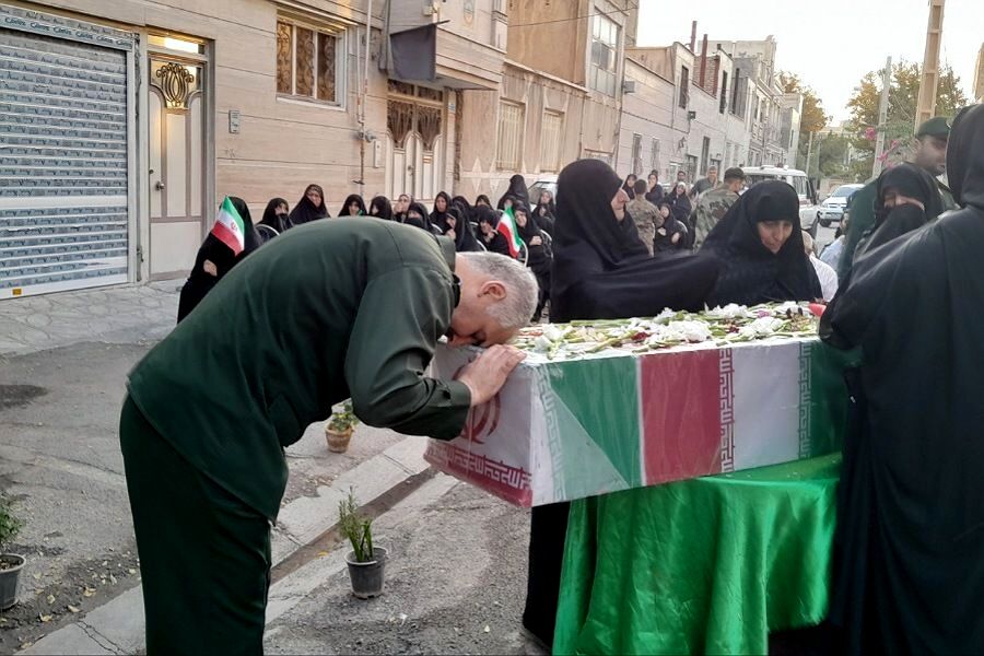 پویش «افتخار محله» و مراسم وداع با شهید گمنام در ورامین