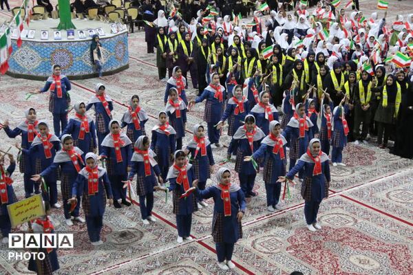 تجلی همدلی و شور میهن‌دوستی در دومین همایش «وطن‌یار»