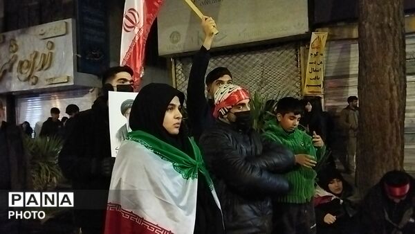 قاب هایی از حضورـ۳
