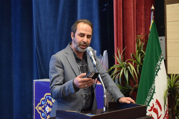 نشست توانمندسازی مدیران منطقه ۱۴ با محوریت مدیریت مدرسه‌محور و تحول آموزشی