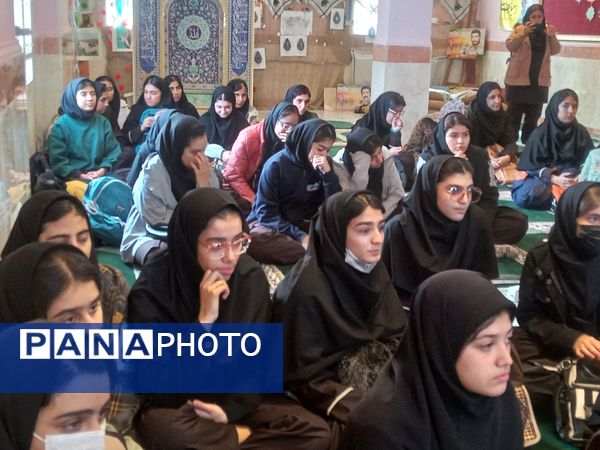 اجرای گسترده طرح «گفتمان و آداب تشریفات و کشف استعدادهای هنری» در مدارس شهرستان کوهدشت 