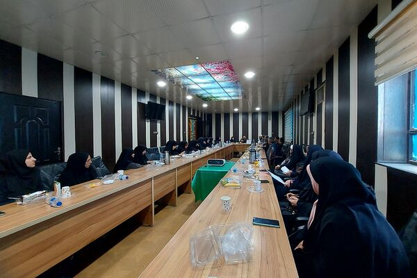 برگزاری نشست هم اندیشی عوامل اجرایی اردوی راهیان‌نور در قطب کهریزک