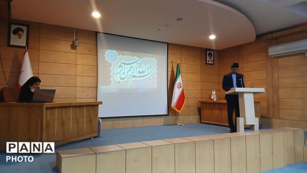 مراسم تودیع و معارفه فرماندار شهرستان تویسرکان، گامی نو در خدمت‌رسانی به مردم