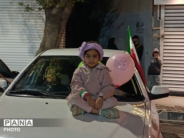 هنری از مردم انقلابی شهرستان بهار 