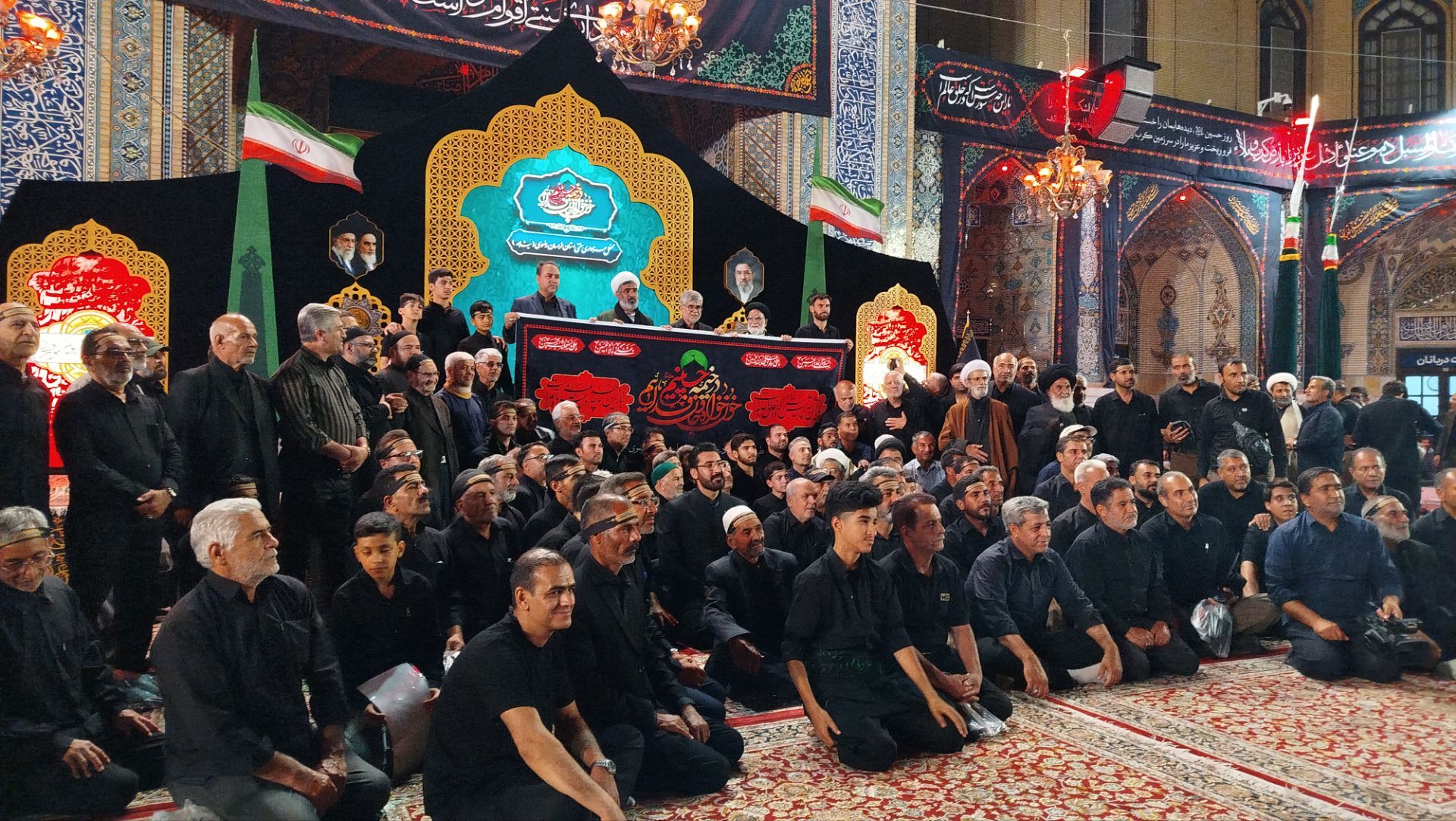اجتماع بزرگ مردم نیشابور در پنجم محرم در حرم امام رضا (ع)