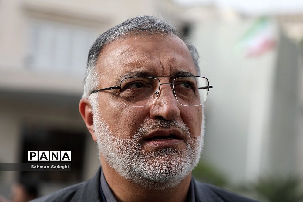 واگذاری ورزشگاه‌ها به استقلال و پرسپولیس مسیر خودش را طی می‌کند
