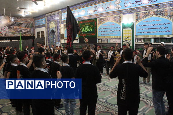 سوگواره احلی من العسل در گلوگاه 