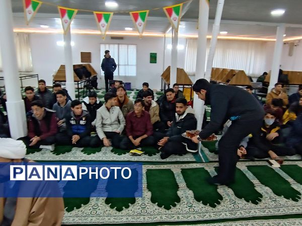 جشن ولادت باسعادت حضرت مهدی (ع) در دبیرستان نمونه آیت‌الله خامنه‌ای