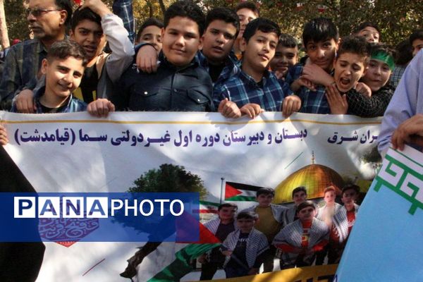 فریاد استکبارستیزی در قیامدشت طنین‌انداز شد