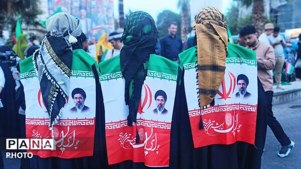 حماسه زاگرس نشینان بختیاری در تهران 