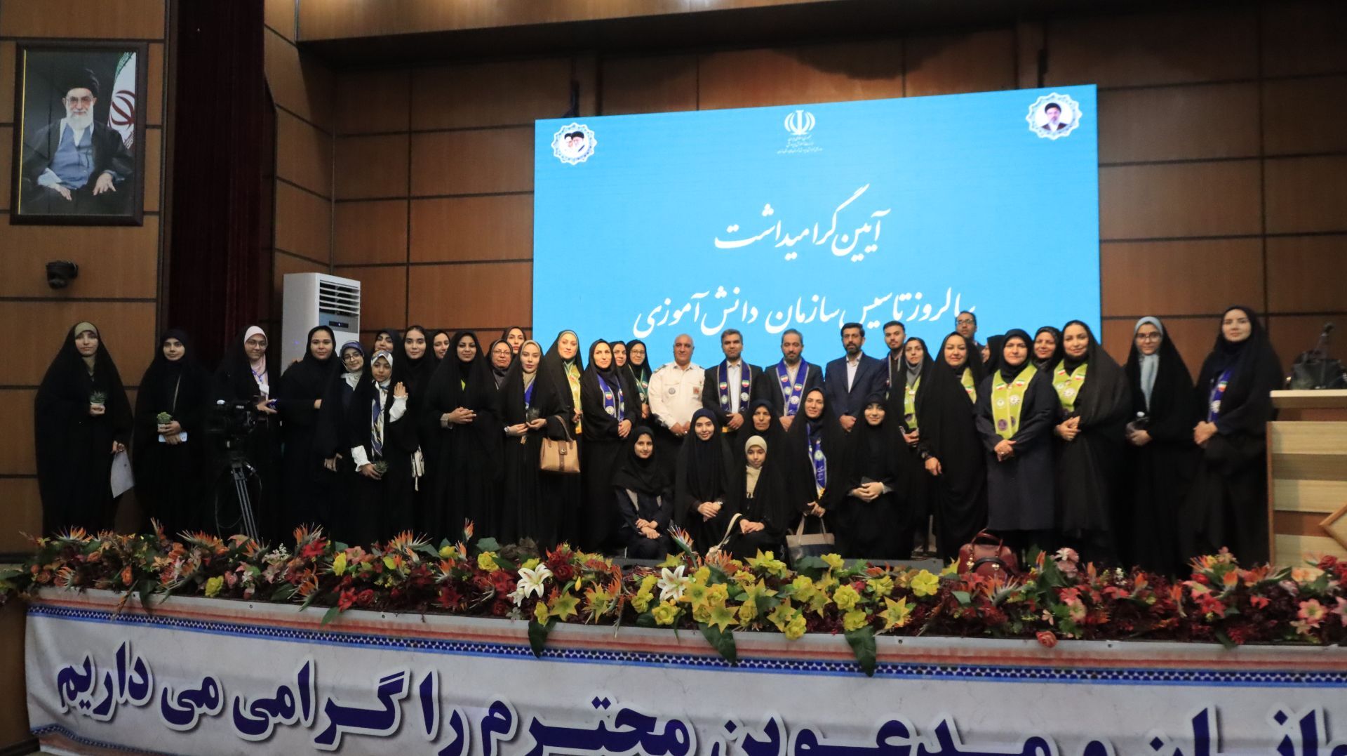 چهره‌های درخشان سازمان دانش‌آموزی زیر ذره‌بین دوربین‌ها