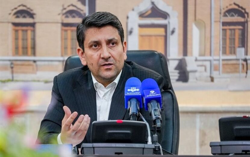 خدمت به وطن هنر اصلی نخبگان است/ همراه و حامی دانش‌آموزان هستیم