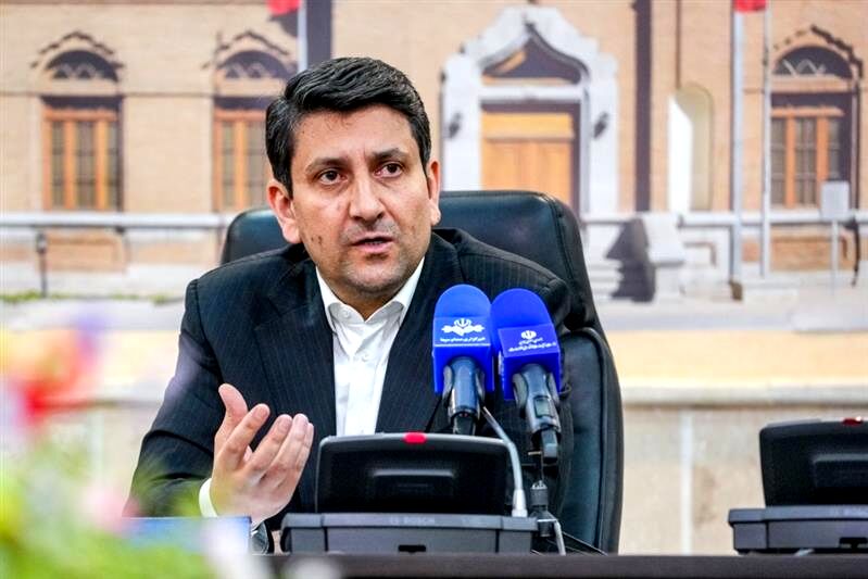 تاکید رهبر شهید بر ضرورت مدیریت هوشمند فضای مجازی