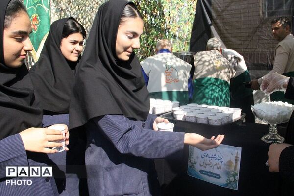 چهارشنبه‌های امام رضایی در دبیرستان بنت‌الهدی بهارستان دو