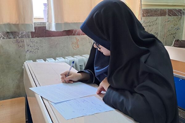  مسابقات قرآن و عترت دانش‌آموزی با حضور پرشور آینده‌سازان