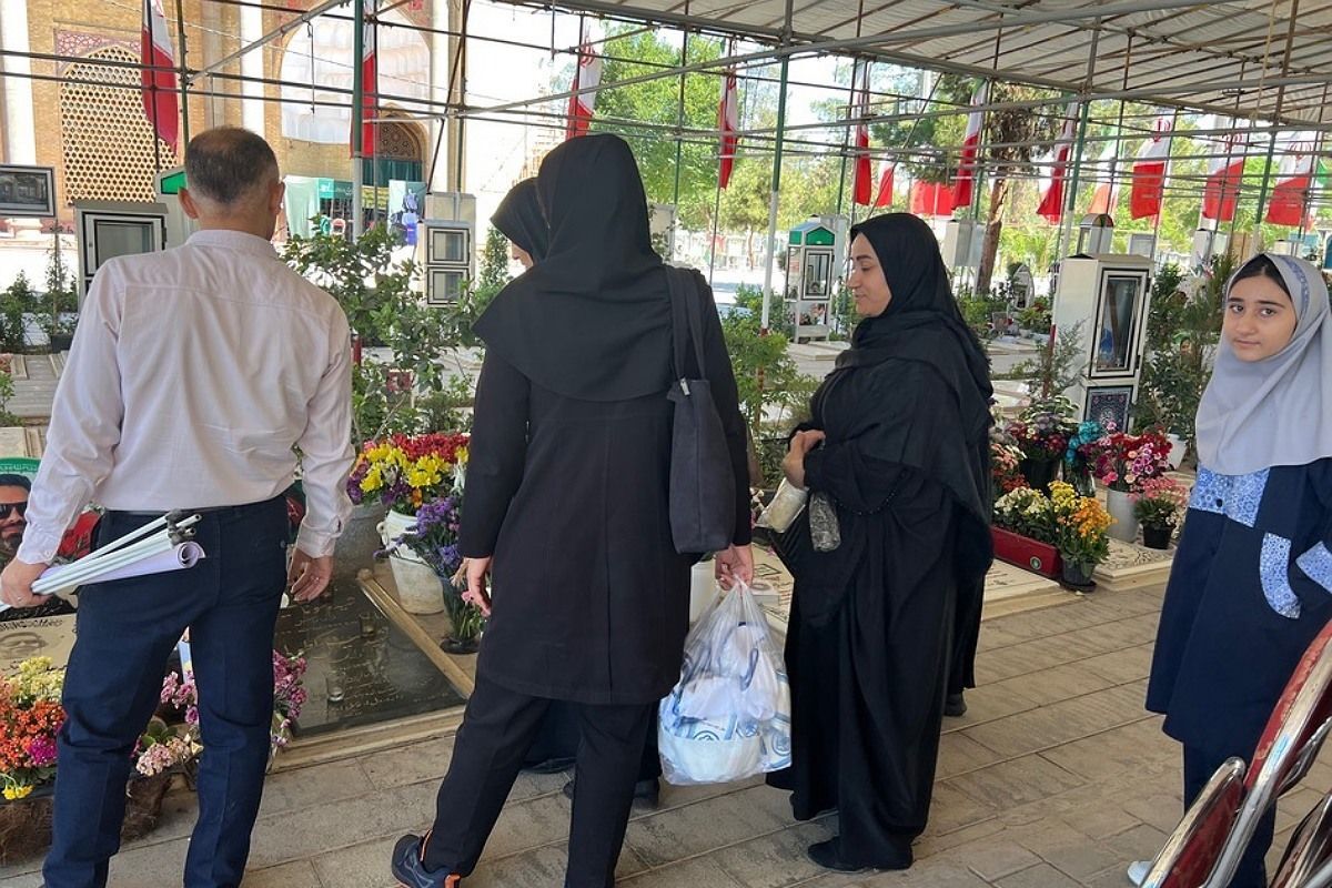تجدید میثاق و بیعت با شهدای جنگ‌های تحمیلی