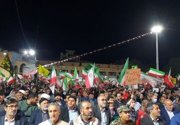 یادِمانِ شهید جمهور؛ در راهپیمایی‌خانوادگیِ شهرکرد