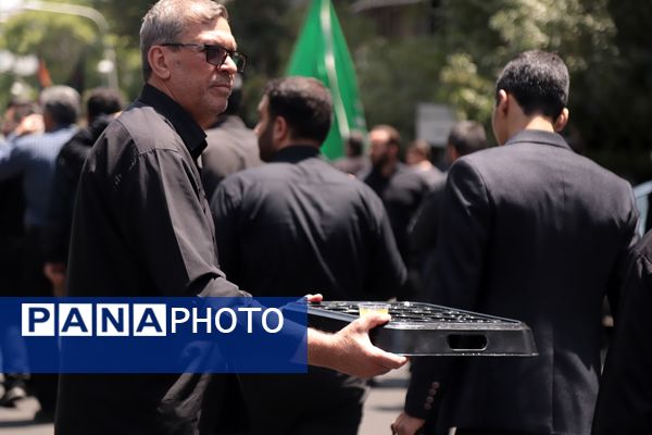 برپایی دسته عزاداری اداره‌کل آموزش و پرورش شهر تهران 