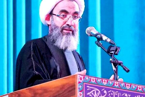 درس بزرگ عید قربان، تبعیت از فرمان الهی و دوری از خواسته‌های نفسانی است