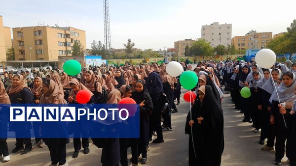 آیین بازگشایی مدارس در دبیرستان نورالهدی 
