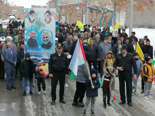 راهپیمایی ۲۲ بهمن، تجلی اتحاد و اراده ملی در بایگ