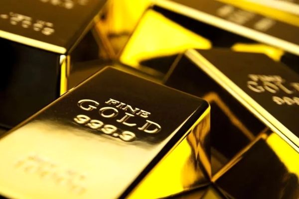 قیمت طلا کاهش یافت