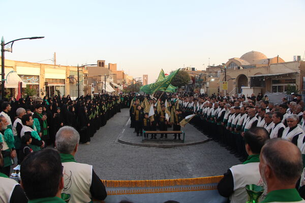 کاروان نمادین حضور امام رضا (ع) در یزد