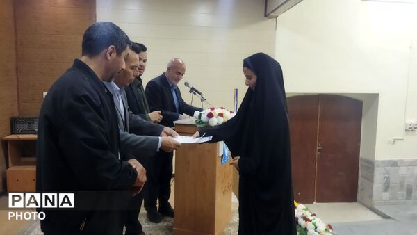 گردهمایی  رؤسای اتحادیه انجمن اسلامی دانش آموزان شهرستان زاوه