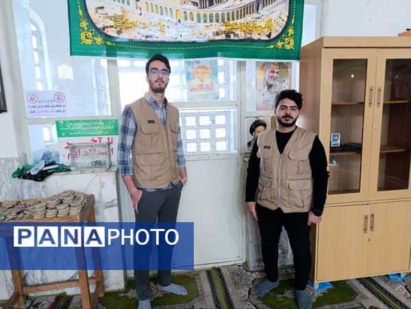 برپایی میز خدمت مشاوره در مصلی نماز جمعه آشخانه