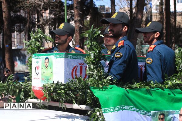 تشییع پیکر شهید سرگرد «جواد عبدی» در حملات آمریکایی - صهیونی