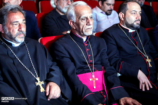 آیین بزرگداشت و چهلم شهید علی لاریجانی